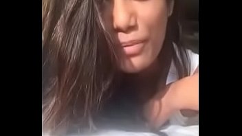 Poonam Pandey latest Instagram Live - November 18.MKV